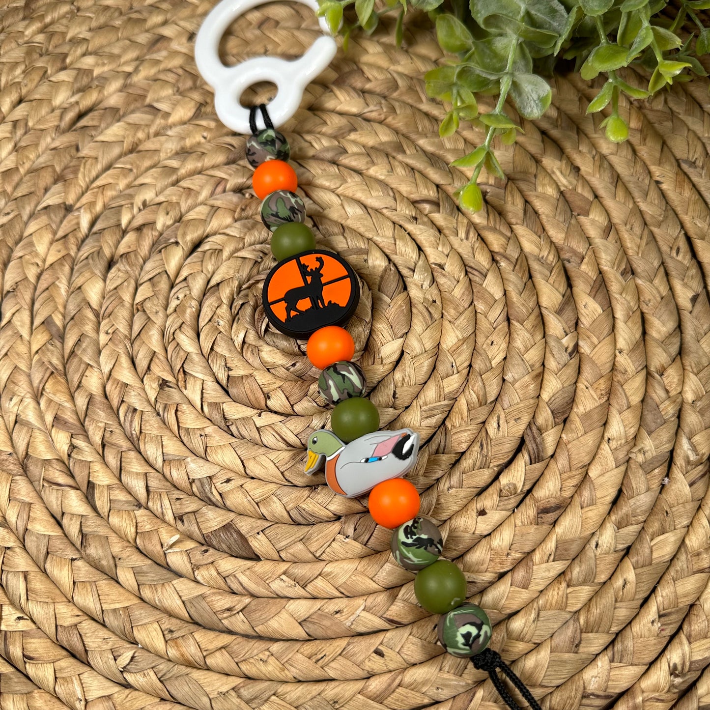 Headed Hunting Stroller Clip